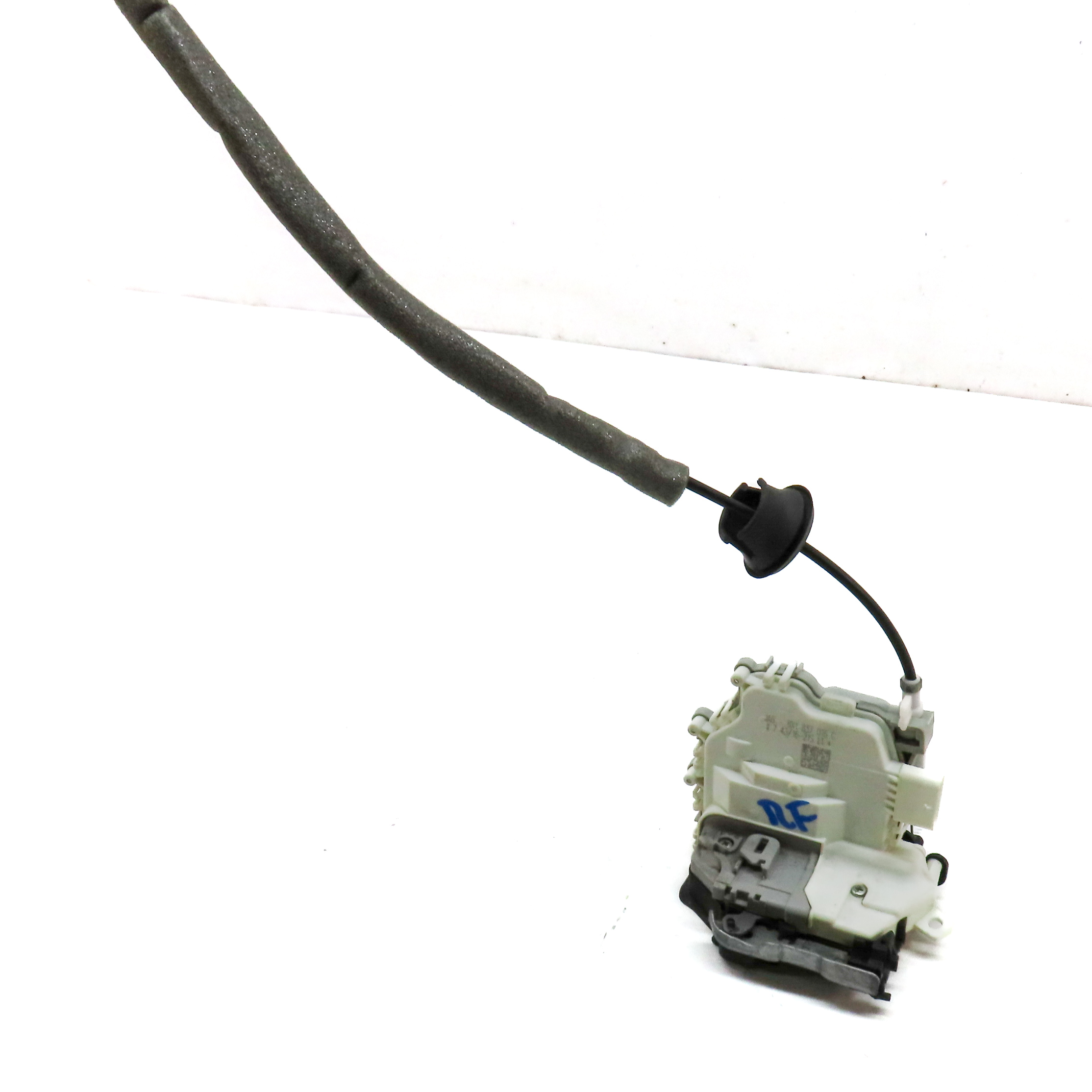 15-21 AUDI A3 S3 A4 Q5 TT (8V B9 MK3 FY) RIGHT FRONT PASSENGER DOOR LOCK LATCH — exact item pictured